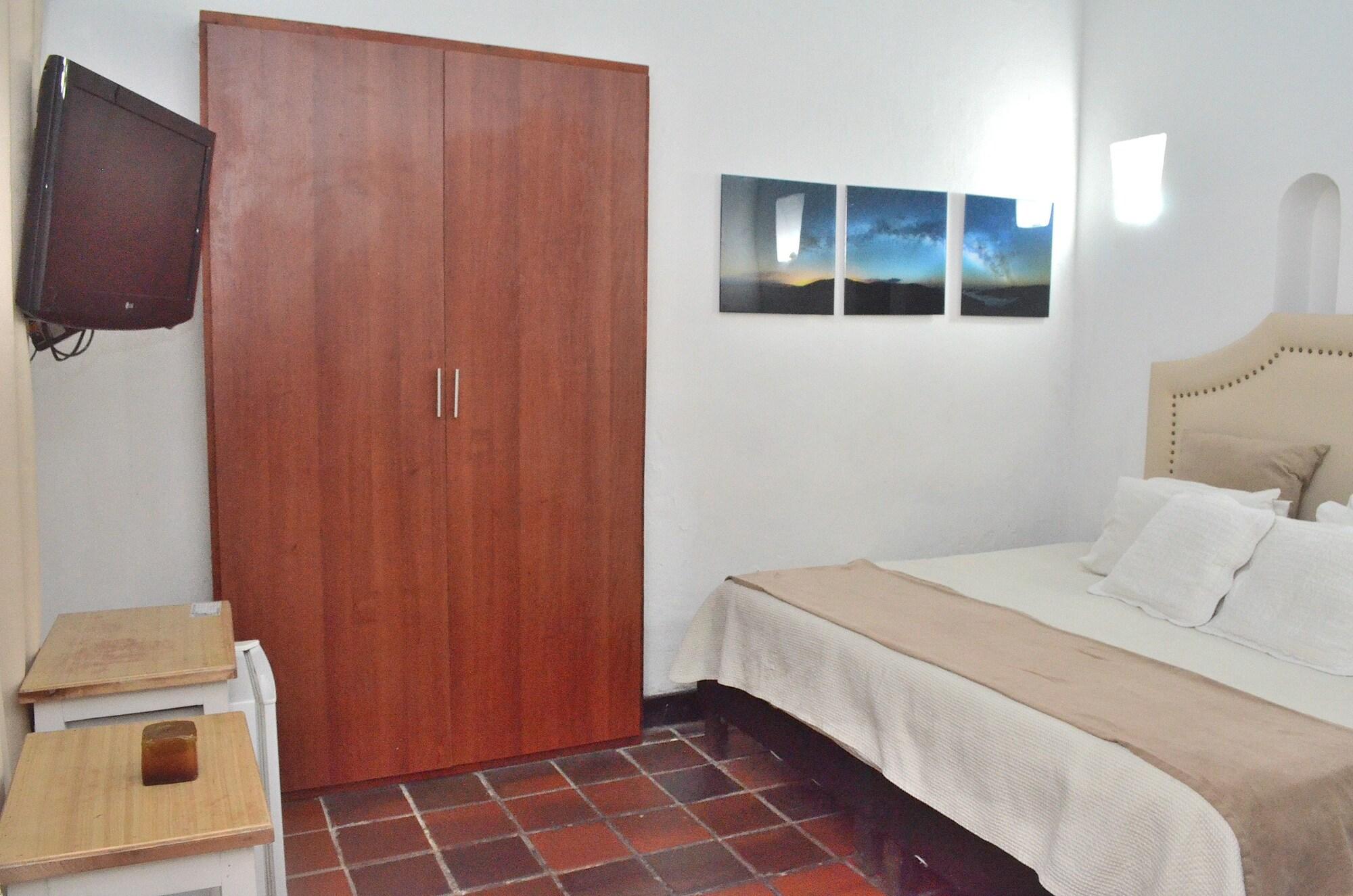 Hotel Puertas De Cartagena ภายนอก รูปภาพ