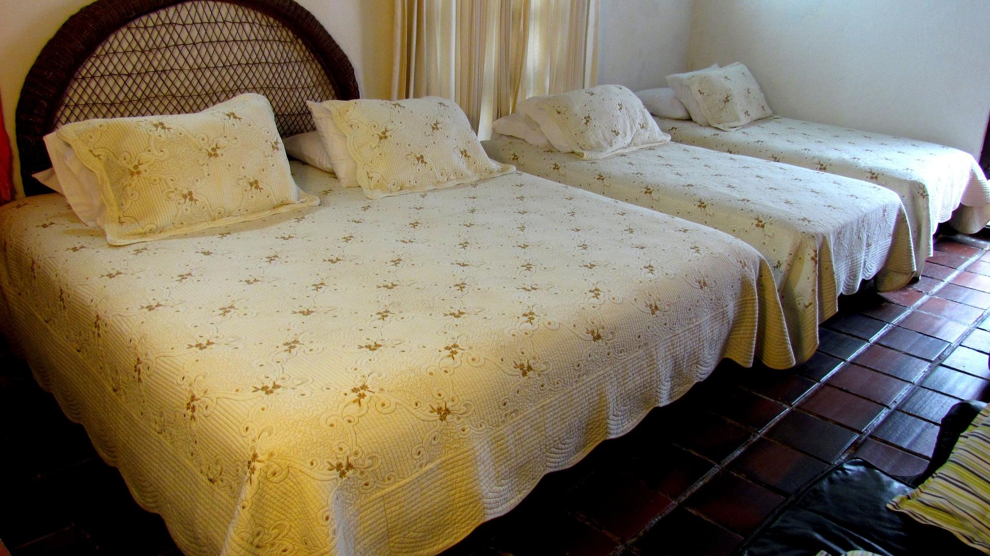 Hotel Puertas De Cartagena ภายนอก รูปภาพ