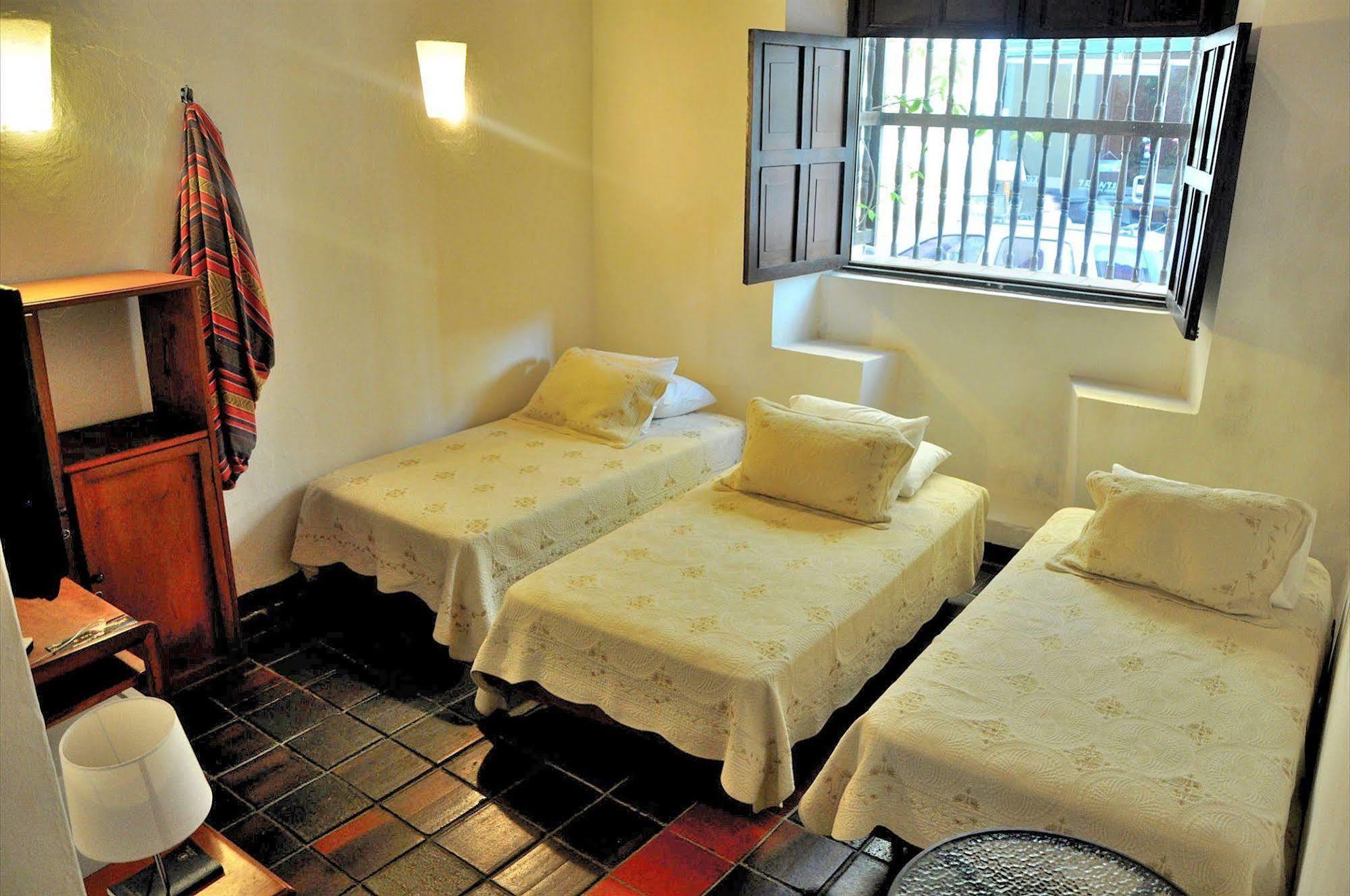 Hotel Puertas De Cartagena ภายนอก รูปภาพ