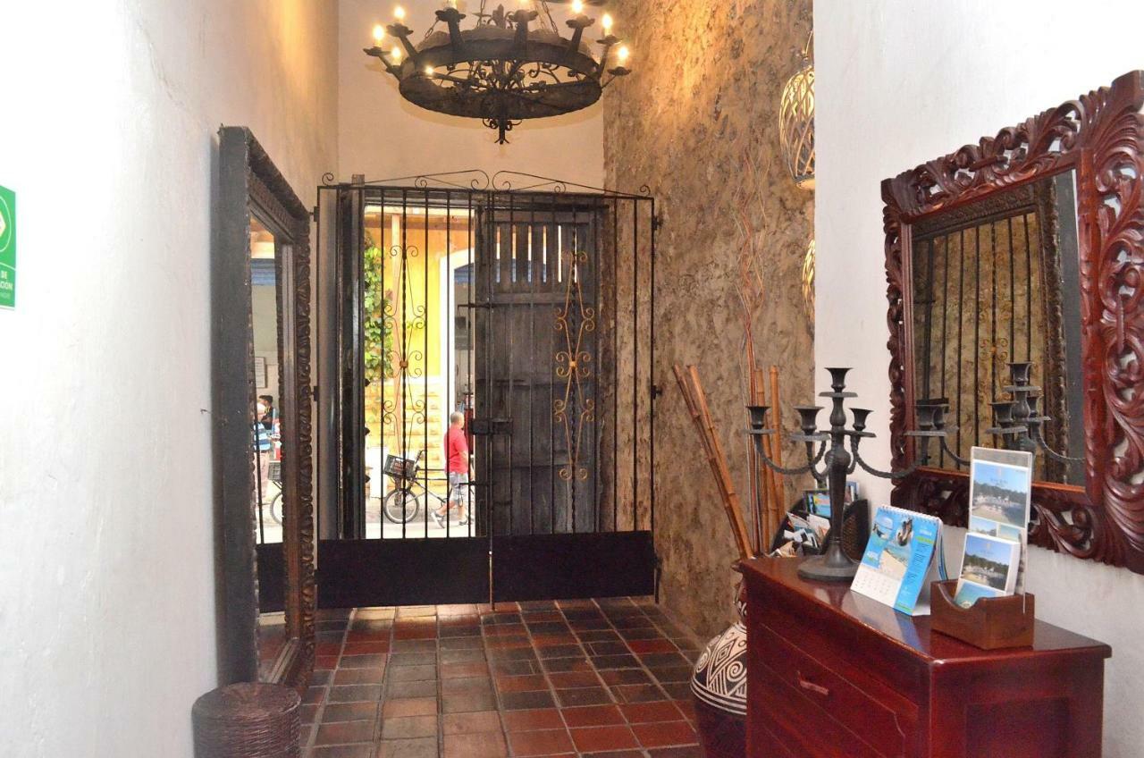 Hotel Puertas De Cartagena ภายนอก รูปภาพ
