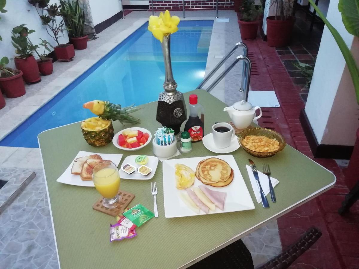 Hotel Puertas De Cartagena ภายนอก รูปภาพ